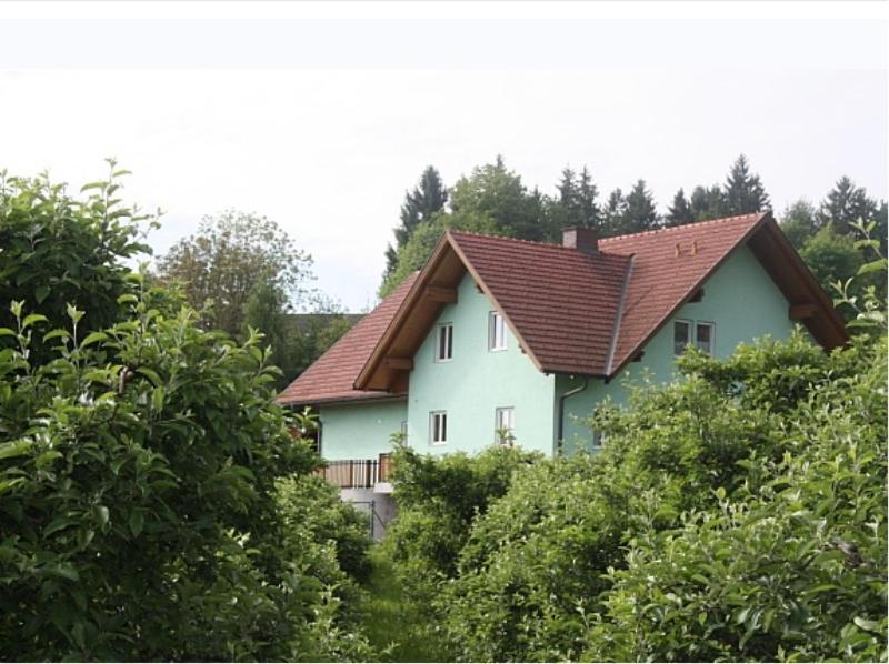 Apartment Im Obstgarten Deutschlandsberg Exterior photo